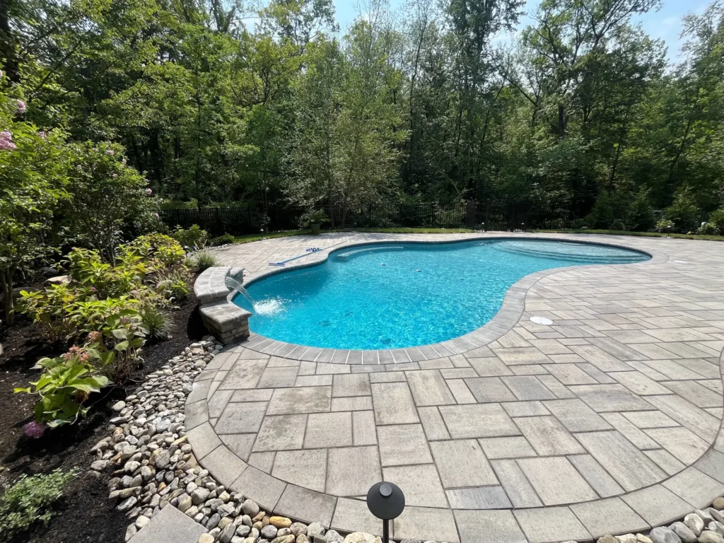 Outdoor Living with Pools for Comfort and Relaxation